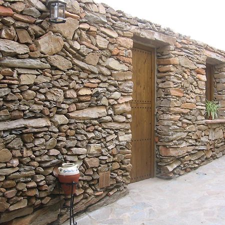 Reul Alto Cortijos Rurales Guest House Laroya Exterior photo