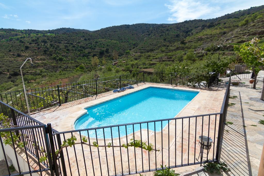 Reul Alto Cortijos Rurales Guest House Laroya Exterior photo