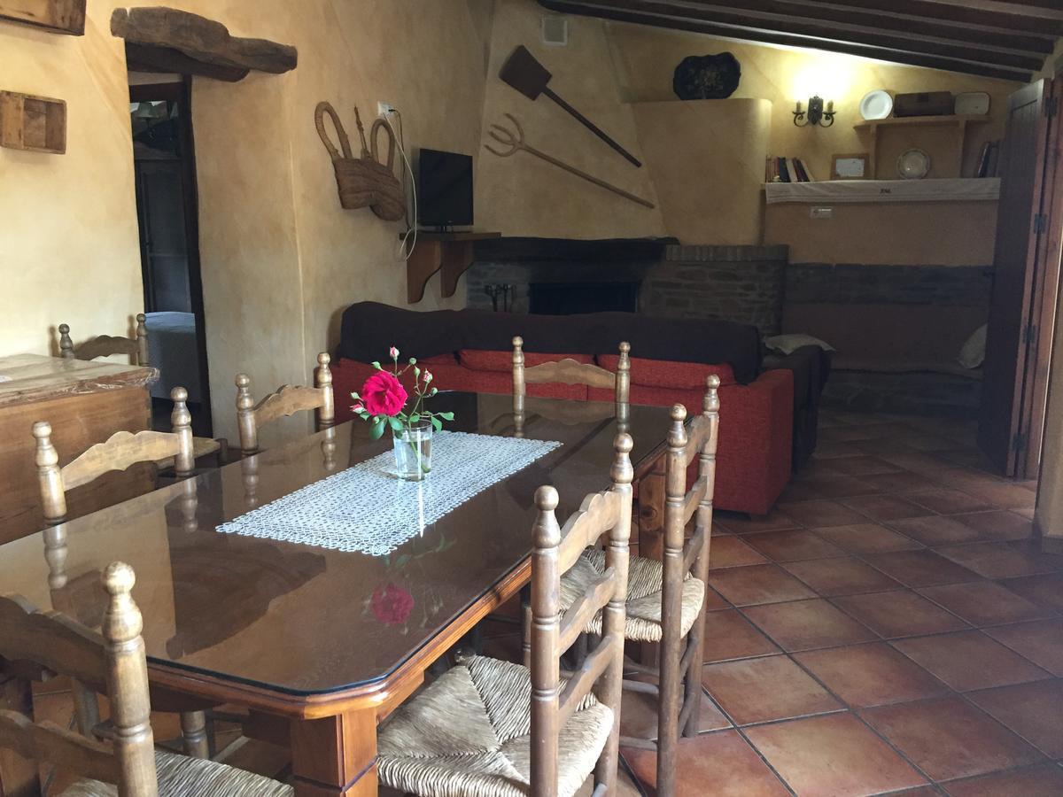Reul Alto Cortijos Rurales Guest House Laroya Exterior photo
