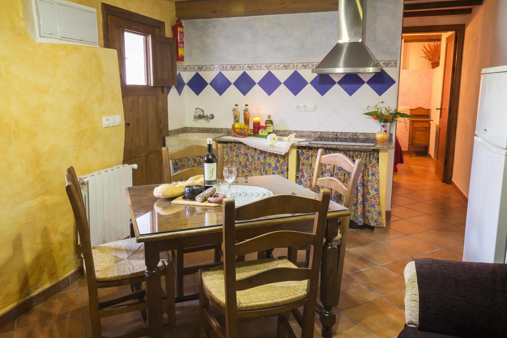 Reul Alto Cortijos Rurales Guest House Laroya Exterior photo